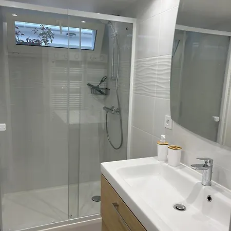 Maison Le Bois Fleuri Apartment *